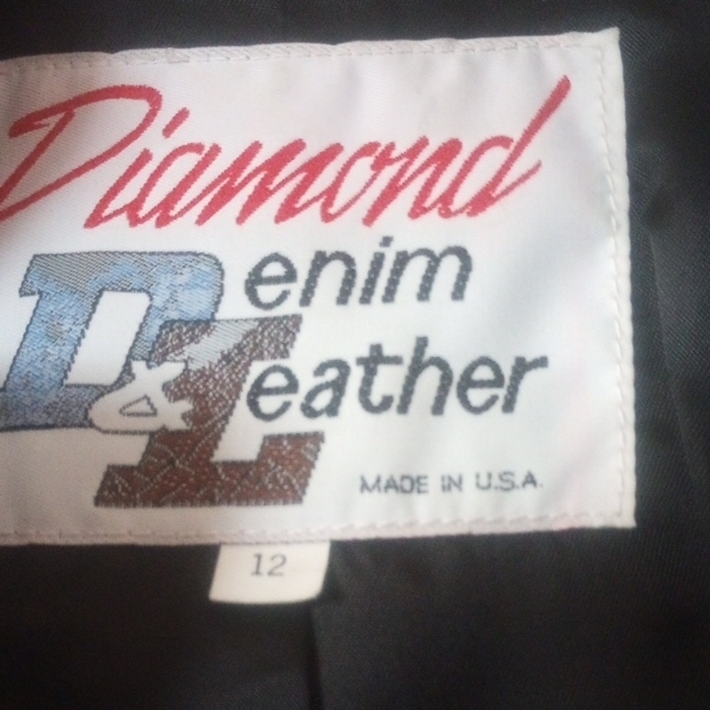 Elegant Women's Leather Jacket - Black and Brown - Picture 2 of 11